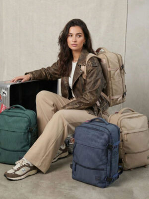 bolso-mochila-travel-noco-v26201-banes-moda-tienda-de-ropa-zapateria-bolsos-y-complementos-ramallosa-nigran-1