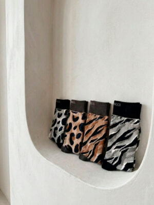 calcetines-animal-print--noco-ca26205-banes-moda-tienda-de-ropa-zapateria-bolsos-y-complementos-ramallosa-nigran-1