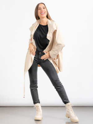 chaqueta-botón-lira-beige-dup-ca93b-banes-moda-tienda-de-ropa-zapateria-bolsos-y-complementos-ramallosa-nigran-(2)