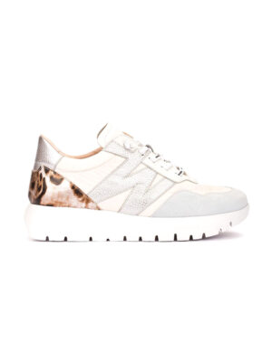 deportivas-odisei-00-blancas-wonders-a24100b-banes-moda-tienda-de-ropa-zapateria-bolsos-y-complementos-ramallosa-nigran-(1)