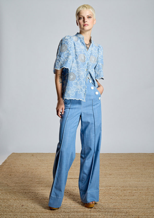 Pantalón azul Alba Conde - Casual Chic