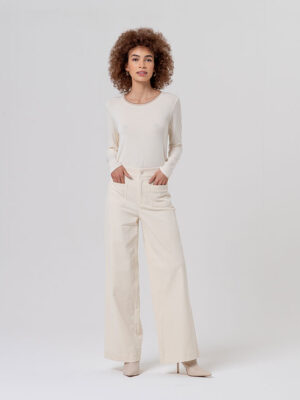 pantalon-ancho-con-bolsillos-parche-crudo-surkana-556tass52302-banes-moda-tienda-de-ropa-zapateria-bolsos-y-complementos-ramallosa-nigran-(2)